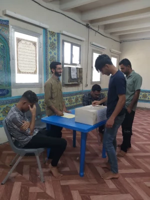 انتخابات شورای صنفی در مرکز تابعه آموزش فرهنگیان میناب برگزار گردید. 7