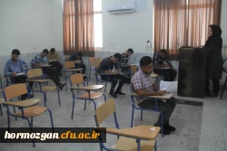 بازدید آقای دکتر بهرامشاهی ، مدیریت امورپردیس های دانشگاه فرهنگیان هرمزگان

از روند آزمون هماهنگ کشوری پایان ترم دانشجو معلمان دانشگاه فرهنگیان 14