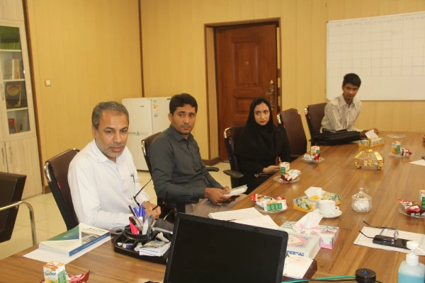 جلسه نقد و بررسی مرحله منطقه ای جشنواره تدریس برتر با حضور راه یافتگان به مرحله کشوری در دانشگاه فرهنگیان هرمزگان 6