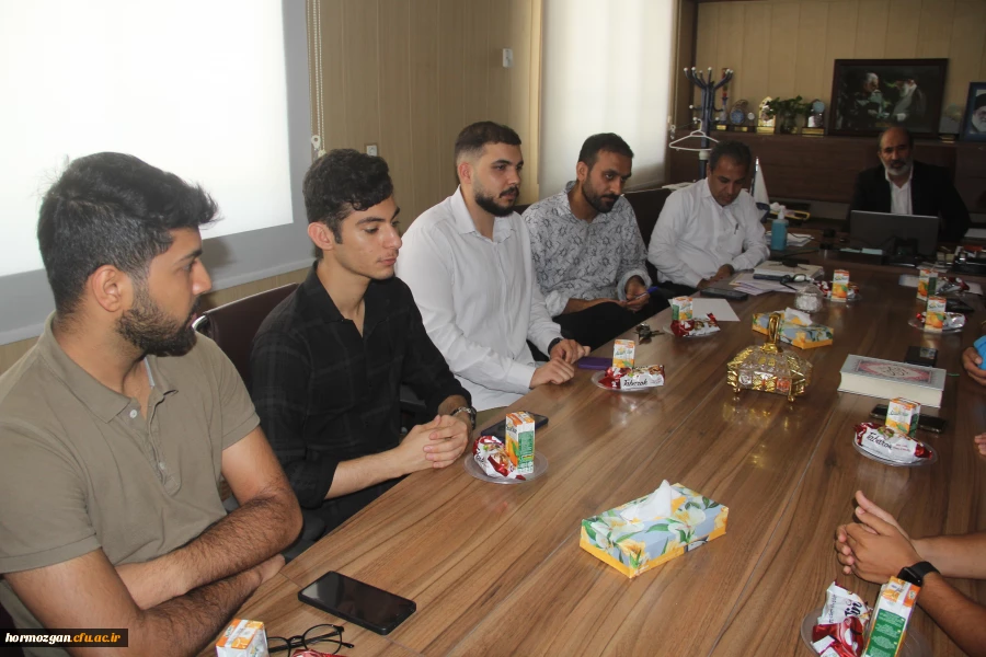 نشست مدیریت امور پردیس های دانشگاه فرهنگیان هرمزگان با مسئولین و اعضای شورای صنفی دانشگاه  5