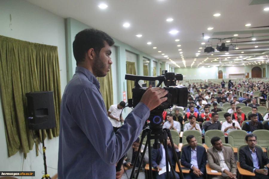 هشتمین آیین دانش آموختگی دانشجویان دانشگاه فرهنگیان هرمزگان ورودی ( ۹۸) 2