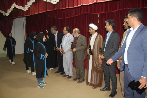 هشتمین آیین دانش آموختگی دانشجویان دانشگاه فرهنگیان هرمزگان ورودی ( ۹۸) 4