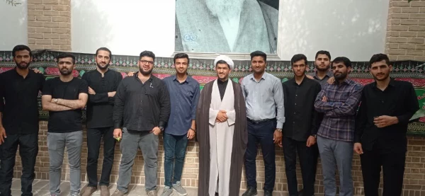 جمعی از دانشجویان دانشگاه فرهنگیان  هرمزگان در حسینیه امام خمینی  3