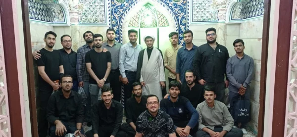 جمعی از دانشجویان دانشگاه فرهنگیان  هرمزگان در حسینیه امام خمینی  4