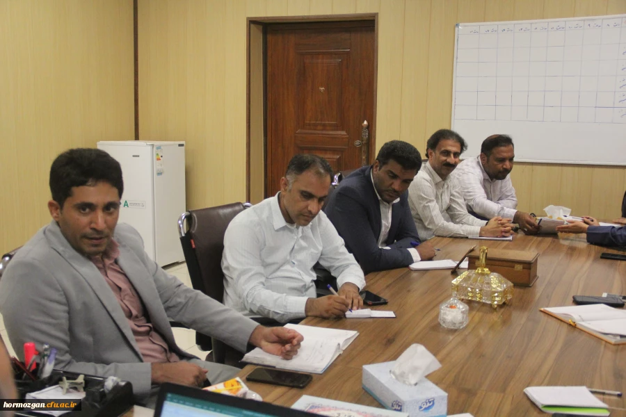 جلسه هماهنگی آزمون پایانی طرح توانمندسازی موسسان ، مدیران و معلمان مدارس غیر دولتی 5