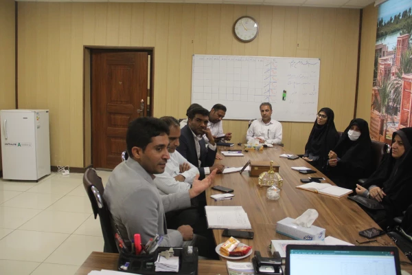 جلسه هماهنگی آزمون پایانی طرح توانمندسازی موسسان ، مدیران و معلمان مدارس غیر دولتی 6