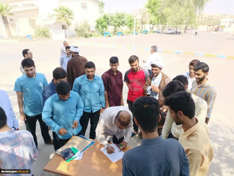 تجمع اساتید و دانشجویان دانشگاه فرهنگیان هرمزگان در حمایت از ملت مظلوم فلســـطین 9