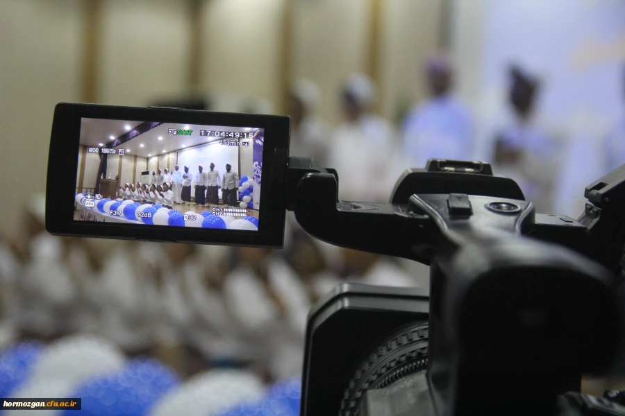 آئین استقبال از نو دانشجو معلمان  در ساعت 9:30 مورخ 10 آبان ماه 1402 درسالن همایش پردیس شهید بهشتی  دانشگاه فرهنگیان هرمزگان برگزار شد . 5