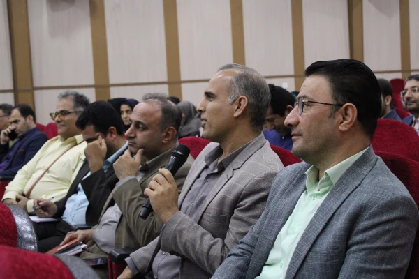 دوره دانش افزایی رابطان حوزه مهارت آموزی و بالندگی حرفه ای دانشگاه فرهنگیان  6