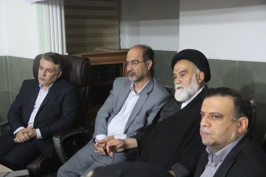 افتتاحیه گردهمایی مدیران و مسئولان نظارت، ارزیابی و تضمین کیفیت دانشگاه فرهنگیان سراسر کشور هم اکنون در شامگاه سه شنبه ۲۳ آبان ماه ۱۴۰۲ با حضور کارکنان و مدیران مرکز نظارت ارزیابی و تضمین کیفیت سازمان مرکزی و همه ی مسئولان نظارت مدیریت های استانی به میزبا