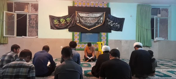 مراسم شب شهادت حضرت زهرای مرضیه سلام الله علیها درجمع دانشجویان اهل سنت و شیعه رودان 4