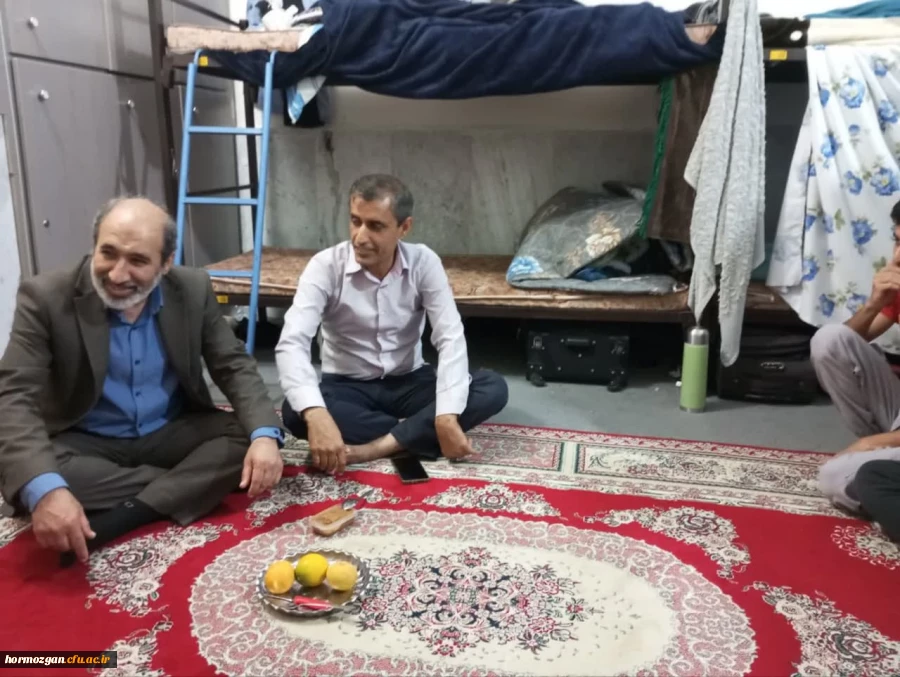  بازدید مدیریت امور پردیس های دانشگاه فرهنگیان هرمزگان از خوابگاههای دانشجویی و نشست صمیمانه با دانشجومعلمان 5