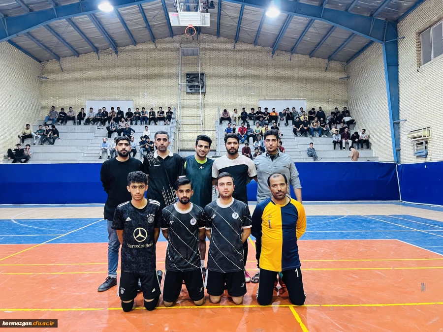 فینال مسابقات فوتسال به مناسبت روز دانشجو 2