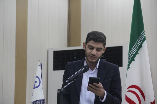 مراسم گرامیداشت ۱۶ آذر، روز دانشجو در پردیس شهید بهشتی بندرعباس برگزار گردید. 25