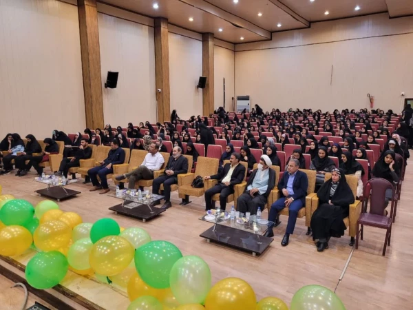 مراسم نکوداشت 16 آذر روز دانشجو و گرامیداشت یاد و خاطره شهدای این روز در پردیس فاطمه الزهرا (س) بندرعباس  2