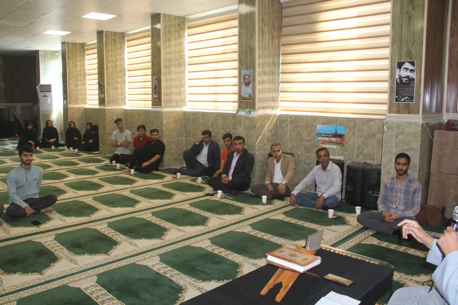 مراسم ولادت حضرت فاطمه زهرا (س) و سالگرد حاج قاسم سلیمانی در دانشگاه فرهنگیان پردیس شهید بهشتی استان هرمزگان 6