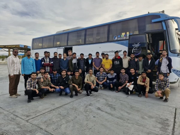   اعزام دانشجو معلمان دانشگاه فرهنگیان هرمزگان و مراکز تابعه به مشهد مقدس 3