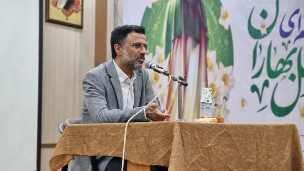 برگزاری نشست پرسش و پاسخ با محوریت شرکت در انتخابات آری یا خیر در دانشگاه فرهنگیان هرمزگان 7