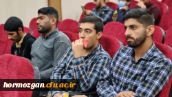برگزاری نشست پرسش و پاسخ با محوریت شرکت در انتخابات آری یا خیر در دانشگاه فرهنگیان هرمزگان 9