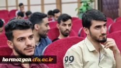 برگزاری نشست پرسش و پاسخ با محوریت شرکت در انتخابات آری یا خیر در دانشگاه فرهنگیان هرمزگان 11