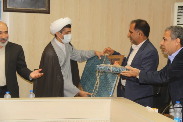 آیین تکریم و معارفه ریاست اداره حراست دانشگاه فرهنگیان هرمزگان با حضور دکتر میرزا زاده حسینی معاونت اداره کل حراست دانشگاه فرهنگیان و آقای مصلحی ریاست حراست اداره کل آموزش و پرورش استان هرمزگان 16