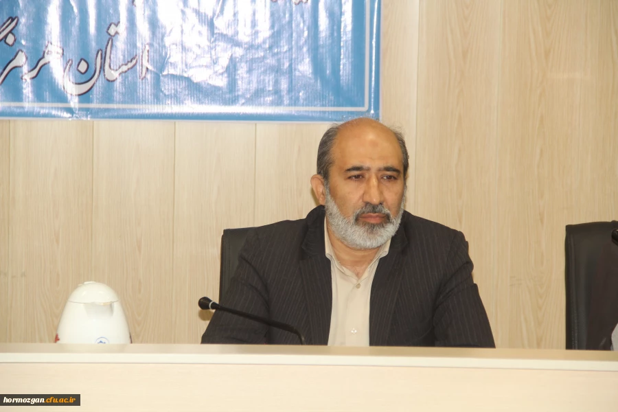 آیین تکریم و معارفه ریاست اداره حراست دانشگاه فرهنگیان هرمزگان با حضور دکتر میرزا زاده حسینی معاونت اداره کل حراست دانشگاه فرهنگیان و آقای مصلحی ریاست حراست اداره کل آموزش و پرورش استان هرمزگان 6