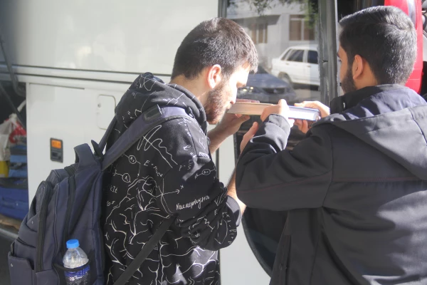 اعزام تعدادی از دانشجو معلمان دانشگاه فرهنگیان هرمزگان به لردوی راهیان نور 13