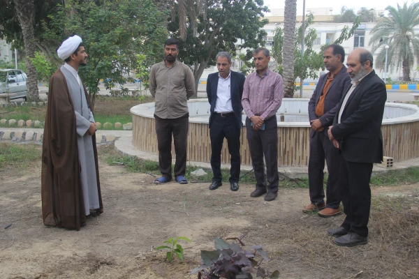 بمناسبت روز درختکاری با حضور مدیریت دانشگاه ، مسئولین و دانشجو معلمان دانشگاه فرهنگیان تعدادی نهال بصورت نمادین در محوطه پردیس شهید بهشتی دانشگاه فرهنگیان کاشته شد. 3