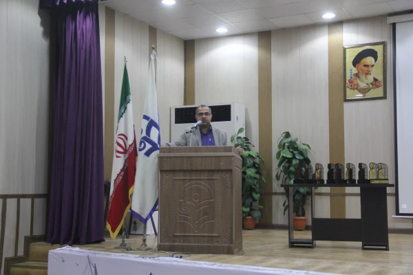 آیین اختتامیه اولین همایش ملی مدرسه الگو در محل پردیس شهید بهشتی  ( دانشگاه فرهنگیان هرمزگان ) برگزار گردید. 2