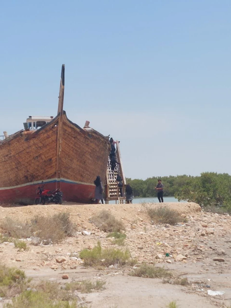   بازدید ازتالاب بین المللی خور خوران واقع در بندر خمیر 7