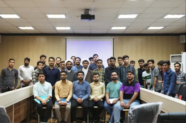 اولین  نشست دوره آموزشی گام دوم انقلاب 11