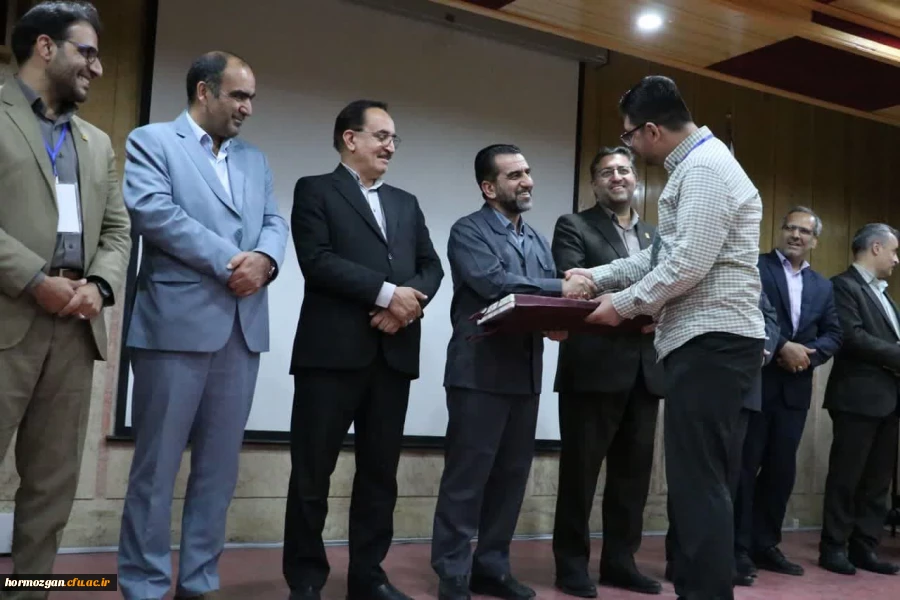 مراسم اختتامیه مرحله منطقه ای یازدهمین جشنواره تخصصی تدریس برتر  6