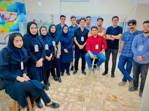 به همت انجمن های علمی علوم تجربی پردیس شهید بهشتی و فاطمه الزهرا(س) هرمزگان و نیز با همکاری اعضای محترم هیات علمی و اساتید گروه علوم پایه، مسابقات آزمایشگاه علوم تجربی طی ۲ روز و مورخ چهارشنبه و پنجشنبه ۲۶ و ۲۷ اردیبهشت ۱۴۰۳ و با حضور ۴۸ نفر از دانشجویان 