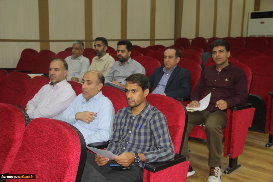 دومین روز دوره  توانمندسازی تربیت ارزیاب حرفه ای ویژه دانشگاه فرهنگیان هرمزگان 8