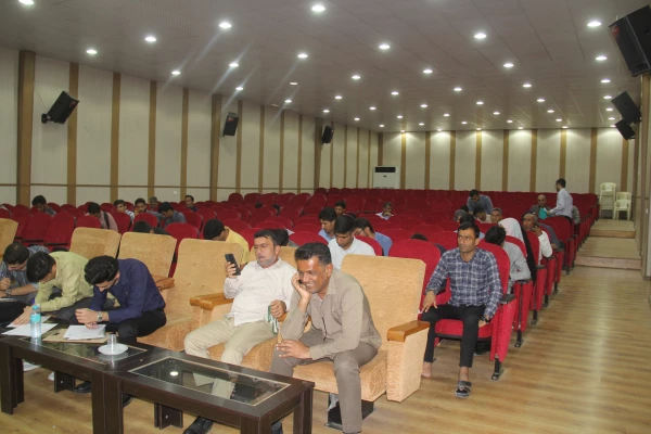 شروع فرایند ثبت نام پذیرفته شدگان کاردانی و کارشناسی پیوسته ورودی 1403 پردیس شهید بهشتی دانشگاه فرهنگیان هرمزگان 11