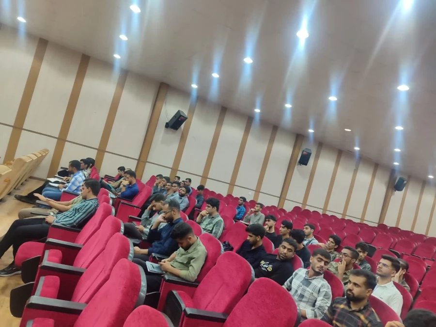 برگزاری سلسله کارگاه های علوم تربیتی در پردیس شهید بهشتی دانشگاه فرهنگیان هرمزگان

 4