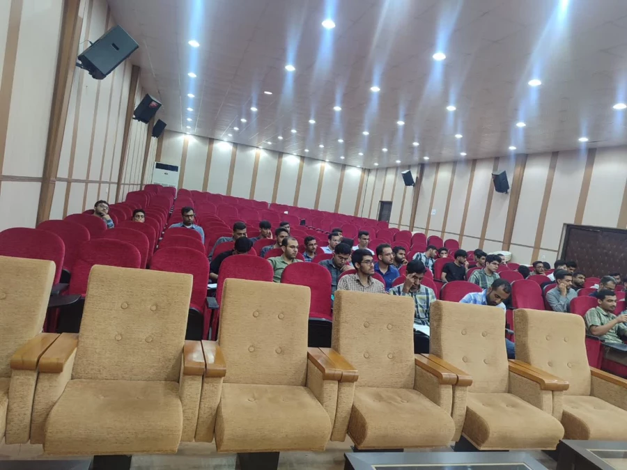 برگزاری سلسله کارگاه های علوم تربیتی در پردیس شهید بهشتی دانشگاه فرهنگیان هرمزگان

 5