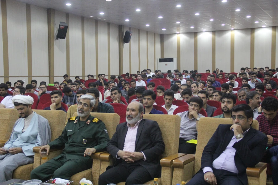 آیین استقبال از نو دانشجو معلمان دانشگاه فرهنگیان هرمزگان ورودی۱۴۰۳ 4