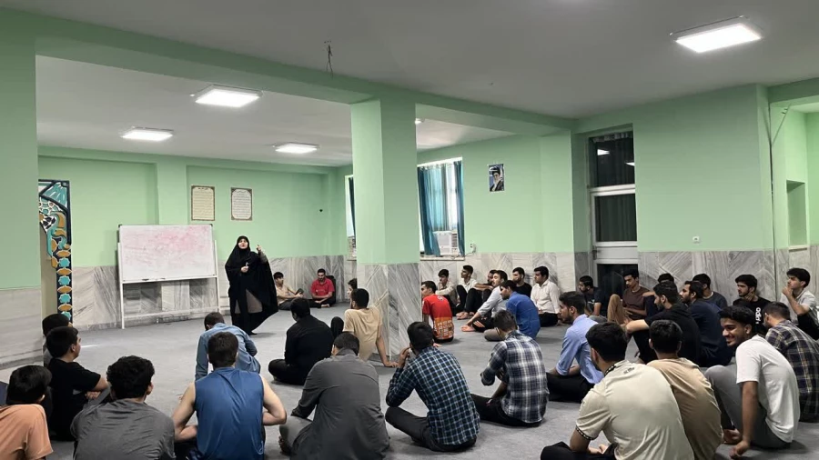  کارگاه مهارت های زندگی، با دانشجویان دانشگاه فرهنگیان هرمزگان در ساختمان علی ابن ابیطالب ( ایسین ) 5