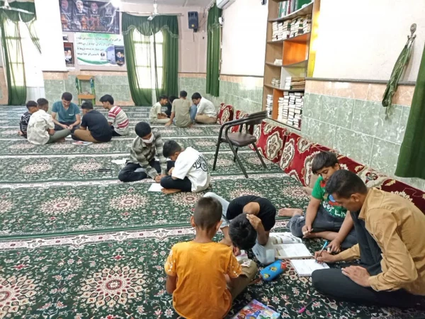 به همت بسیج دانشجویی دانشگاه فرهنگیان پردیس شهید بهشتی اردو جهادی آموزشی در مسجد حضرت ابوالفضل علیه السلام شهرک توحید در تاریخ جمعه ۱۸ آبان ماه ۱۴۰۳ برگزار شد.
 3