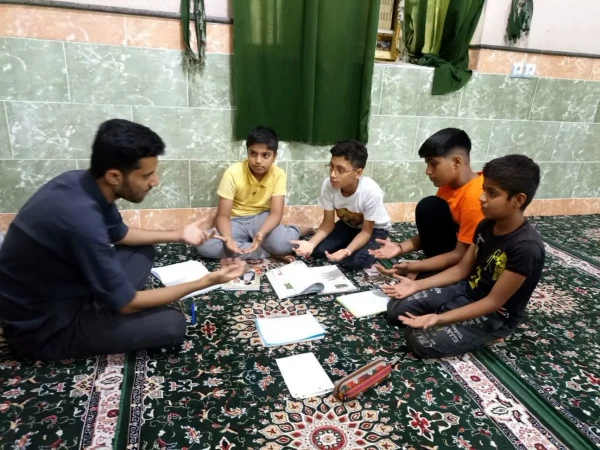 به همت بسیج دانشجویی دانشگاه فرهنگیان پردیس شهید بهشتی اردو جهادی آموزشی در مسجد حضرت ابوالفضل علیه السلام شهرک توحید در تاریخ جمعه ۱۸ آبان ماه ۱۴۰۳ برگزار شد.
 5