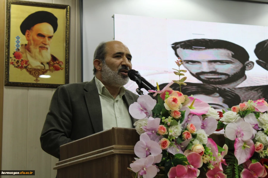 برگزاری مراسم روز دانشجو در دانشگاه فرهنگیان هرمزگان، با حضور وزیر فرهنگ و ارشاد اسلامی و استاندار هرمزگان 5