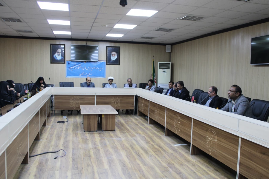 جلسه تکریم و معارفه معاونین آموزشی، فرهنگی و پژوهشی پردیس شهید بهشتی دانشگاه فرهنگیان هرمزگان 8