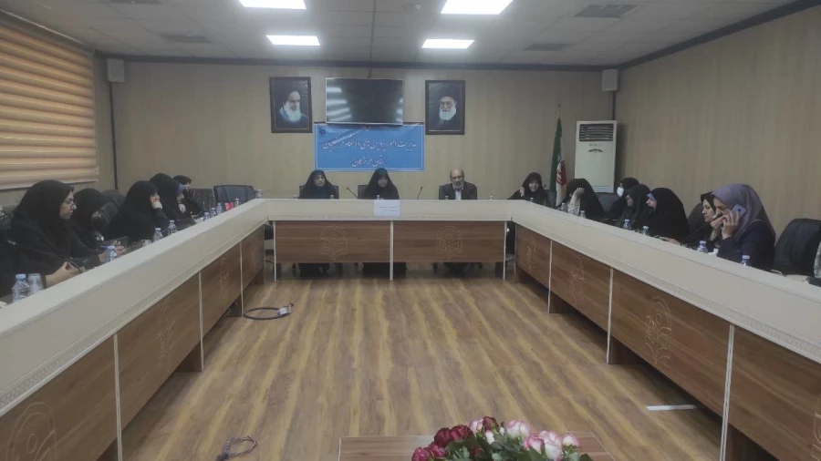 به همت معاونت امور بانوان سازمان بسیج اساتید استان هرمزگان و کانون بسیج اساتید دانشگاه فرهنگیان هرمزگان 4