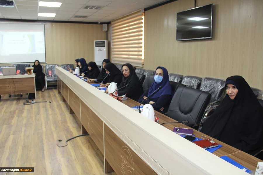 دوره توانمندسازی استادان کارورزی2 و 4  دردانشگاه فرهنگیان هرمزگان 3