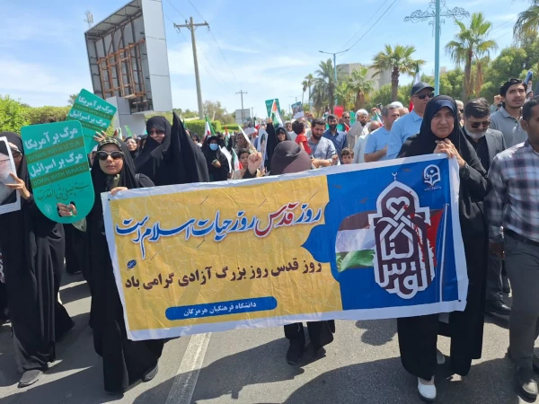  روز قدس، فریاد رهایی فلسطین از چنگال رژیم اشغالگر است. 3