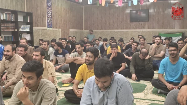 جشن میلاد آقا امام رضا«ع» در نماز خانه پردیس شهید بهشتی برگزار شد.  6