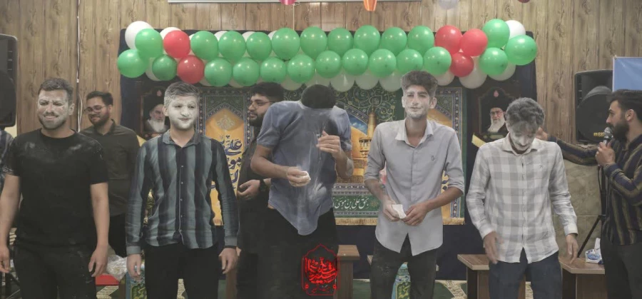 جشن میلاد آقا امام رضا«ع» در نماز خانه پردیس شهید بهشتی برگزار شد.  10