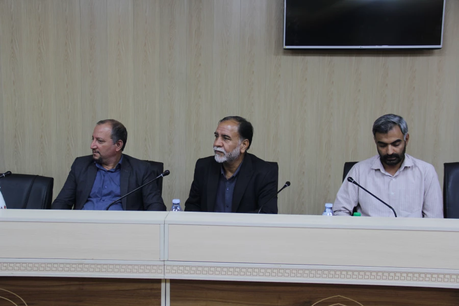      هشتمین جلسه شورای مدیریت و نظارت در دانشگاه فرهنگیان هرمزگان 8