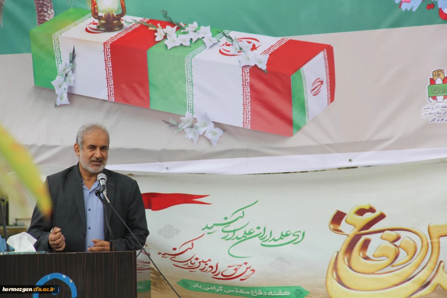 آیین کلنگ زنی احداث یادمان شهید گمنام به میزبانی دانشگاه فرهنگیان هرمزگان 14